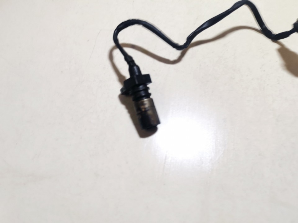 1275599 Volvo V70 2002 Apatinis holo daviklis - Thumbnail 2