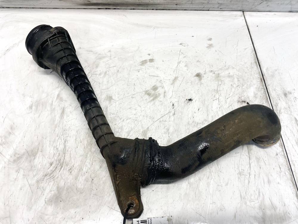 ZSB1J0145762 Volkswagen Bora 1999 TURBO INTERCOOLER PIPE HOSE