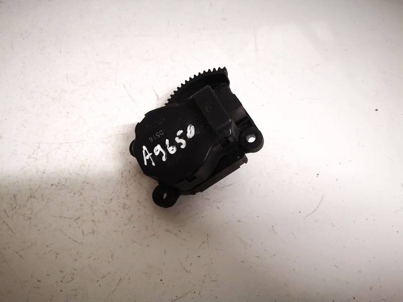 EAD516 Peugeot 3008 2011 Stellmotor Heizungsstellmotor Gebläse