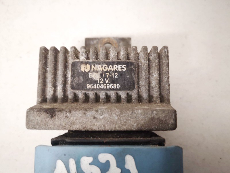 9640469680 used Glow plug relay Peugeot Partner 2007 1.6L 14EUR EIS01497673 Used Auto Parts Shop