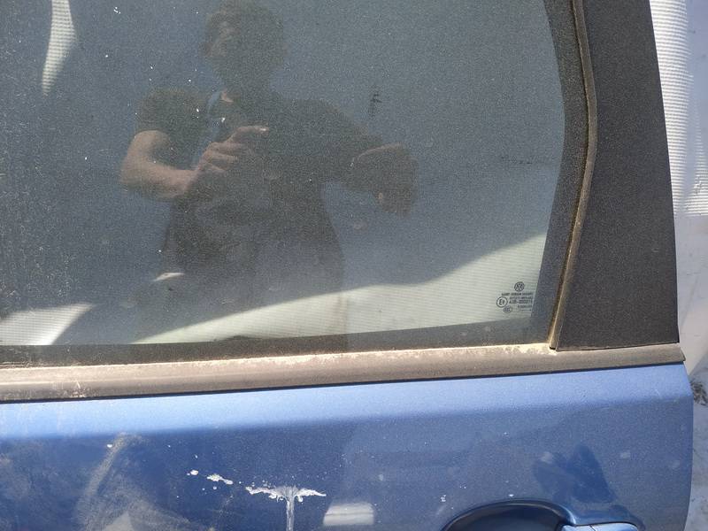 Volkswagen Polo 2007 Listón embellecedor de la ventana de la puerta trasera - TRASERO IZQUIERDO - Thumbnail 3