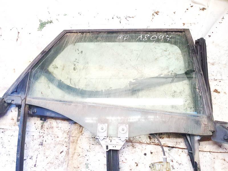 DOT90AS2M30A Audi A6 2006 LUNA TRASERA DERECHA,
Luna de la puerta trasera - ABAJO A LA DERECHA