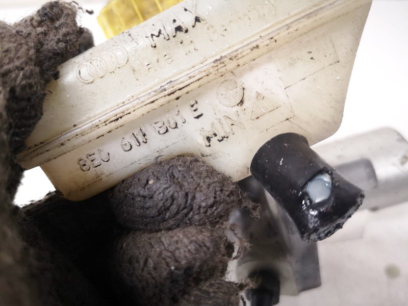 8E0611301E Skoda Superb 2004 Brake Master Cylinder Reservoir - Thumbnail 3