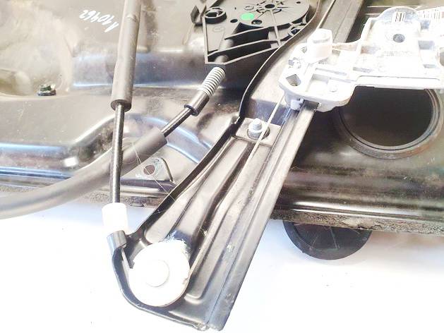 Volkswagen Bora 1999 Durvju loga pacēlājs - PRIEKŠA PA KREISI - Thumbnail 2