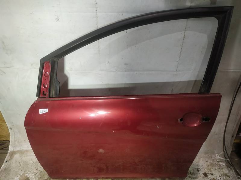 RAUDONOS Seat Toledo 2005 porte avant gauche