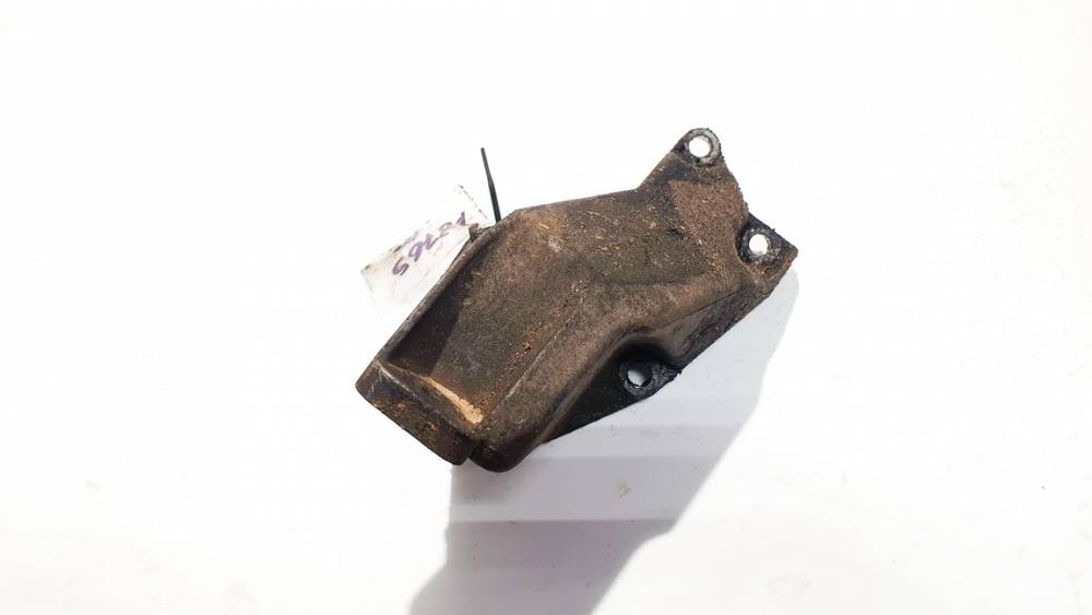 8D0199307L Audi A4 1995 Engine Mount Bracket and Gearbox Mount Bracket