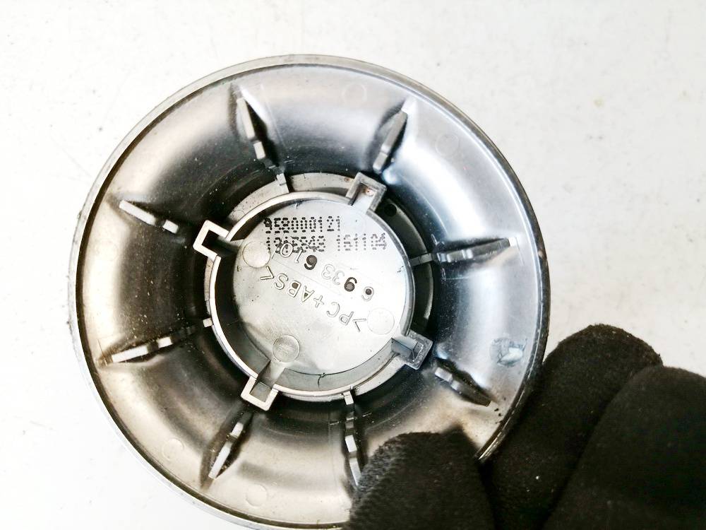 958000121 BMW 5-Series 2004 Innenausstattung - Thumbnail 3