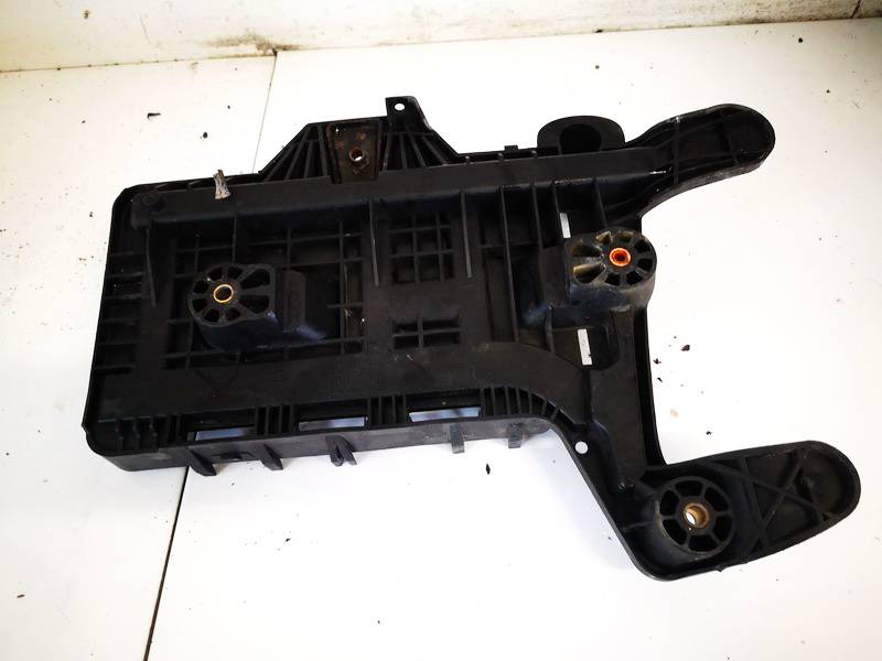 1K0915333C Volkswagen Golf 2007 a batterie enfoncé - Thumbnail 2