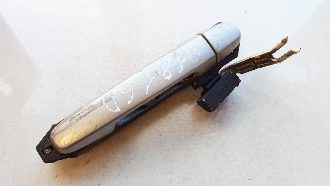 Toyota Corolla Verso 2003 Duru isorine rankenele G.D.