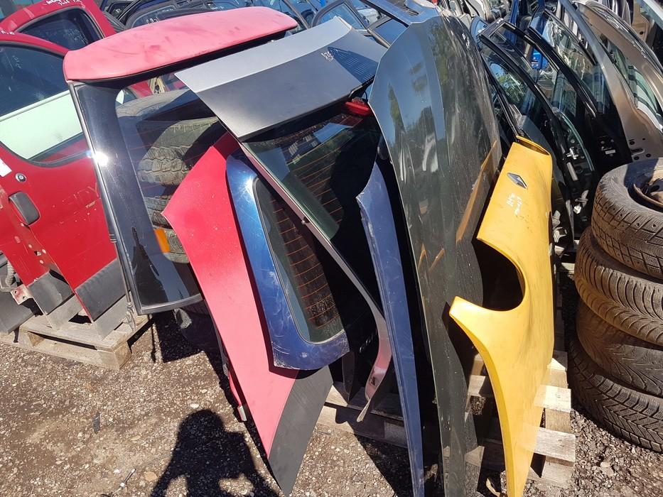 SIDABRINIS Ford Focus 2005 Galinis dangtis (kapotas) G.