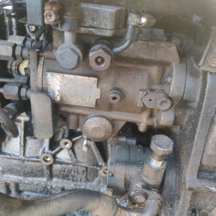 0470504012 Nissan Almera Tino 2001 Hochdruckpumpe, Einspritzpumpe