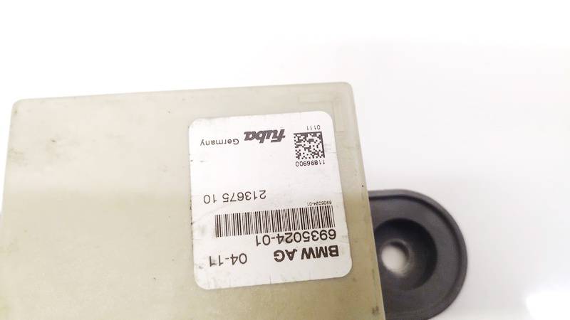 693502401 BMW 5-Series 2006 Antenna Module Unit - Thumbnail 2