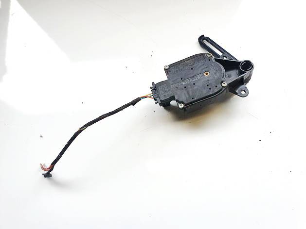 1J0907511 Volkswagen Polo 2001 Heater Vent Flap Control Actuator Motor