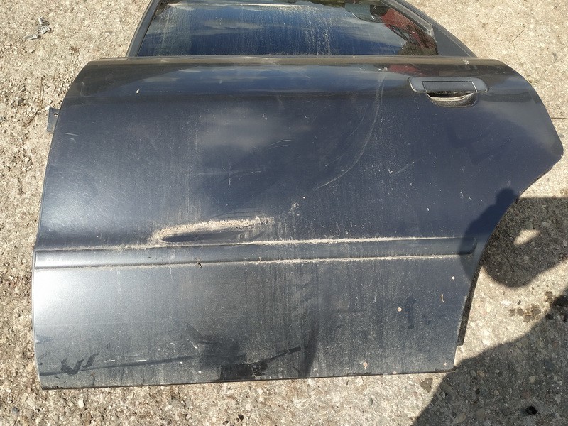 JUODOS Audi A4 1996 Durys G.K. - Thumbnail 2