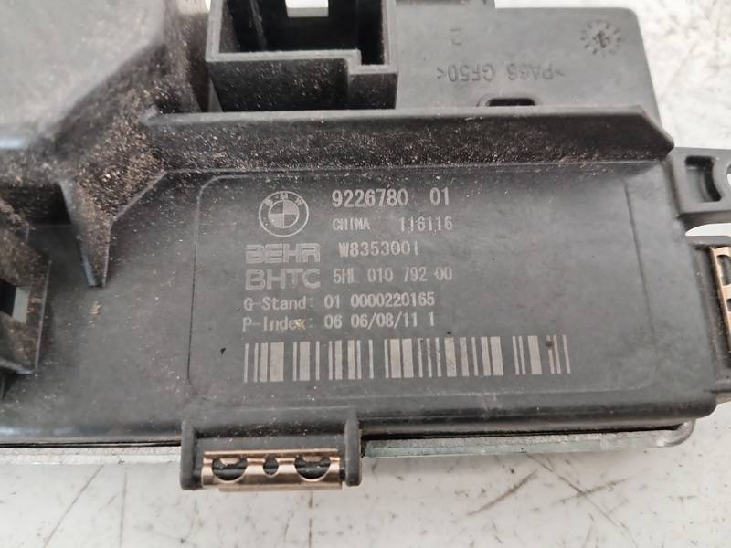 922678001 BMW 5-Series 2010 Heater Resistor (Heater Blower Motor Resistor) - Thumbnail 3