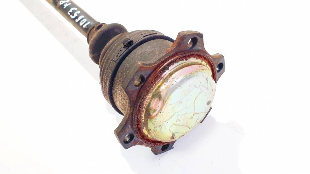 Volkswagen Passat 2000 Axles - FRONT LEFT - Thumbnail 3