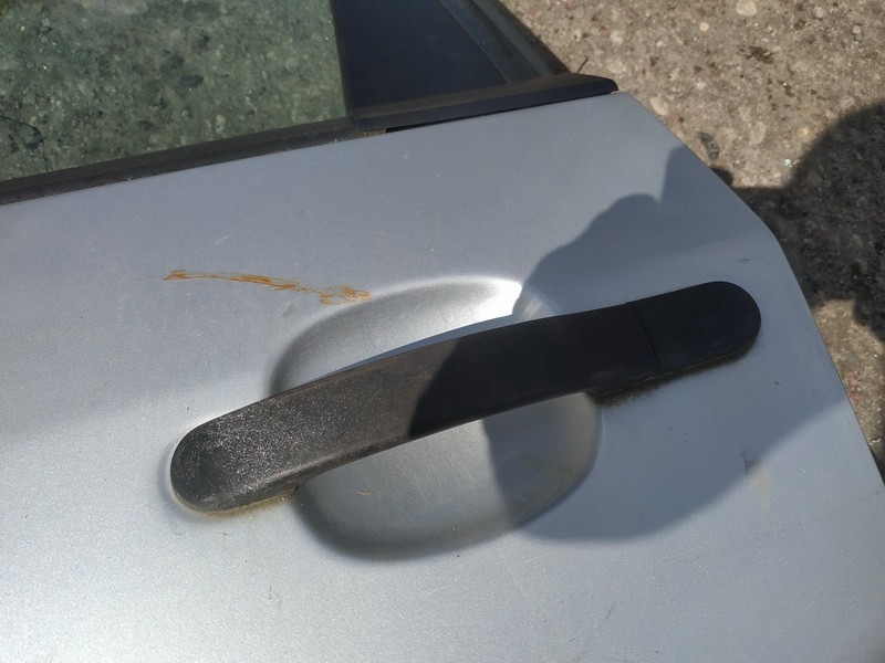 Ford Fiesta 2002 Durvju ārējā roktura - AIZMUGURE PA KREISI