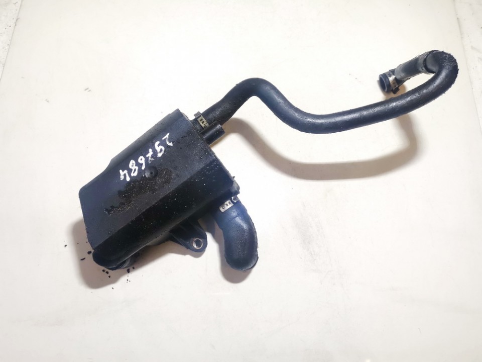 1271988 used Vacuum pump Breather (PCV Engine Breather Valve) Volvo V70 2002 2.0L 15EUR