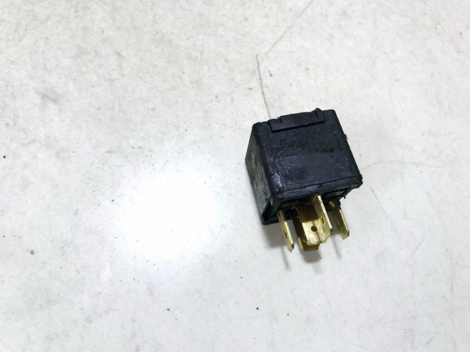 NVF42CZ30A Citroen Berlingo 2008 Przekaźnik