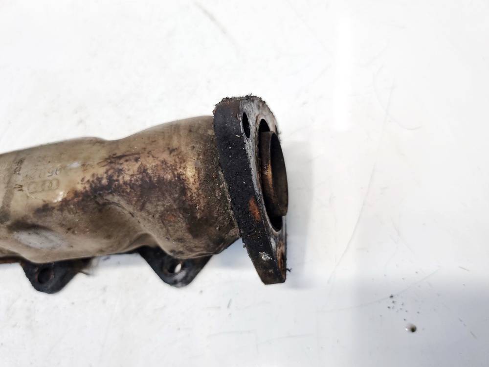 059253033C Audi A6 2002 Exhaust Manifold - Thumbnail 2