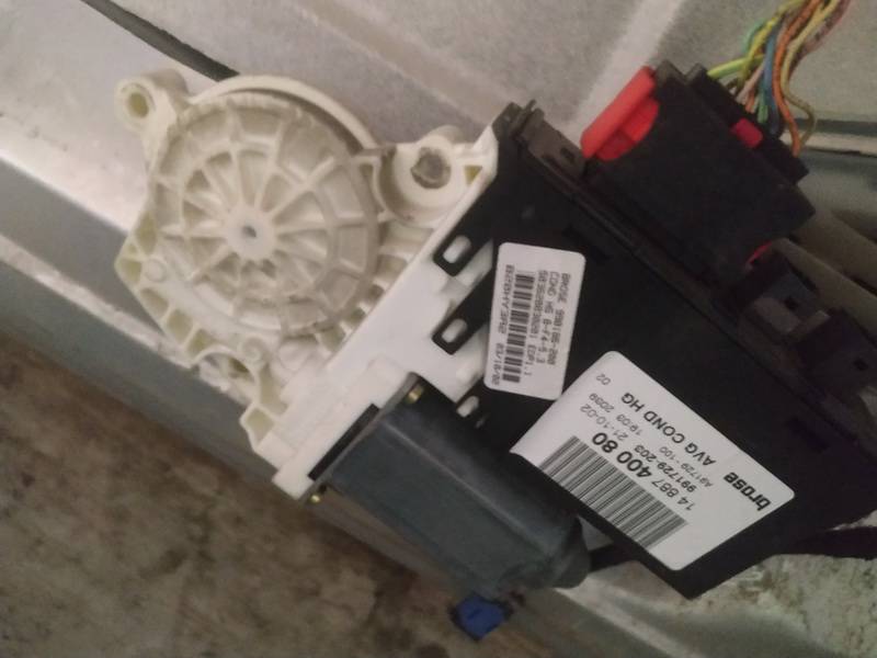 1488740080 Citroen C8 2002 Window Motor - FRONT LEFT