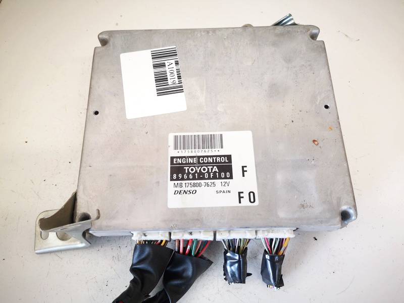 896610F100 Toyota Corolla Verso 2006 Komputer silnika