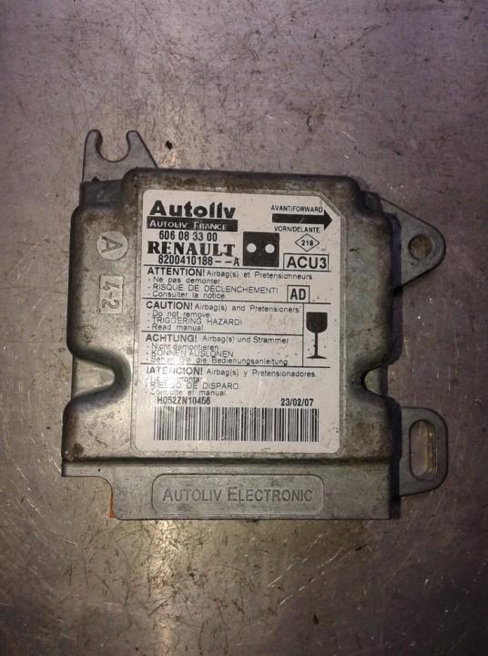 606083300 Renault Kangoo 2006 SRS AIRBAG KOMPIUTERIS - ORO PAGALVIU VALDYMO BLOKAS