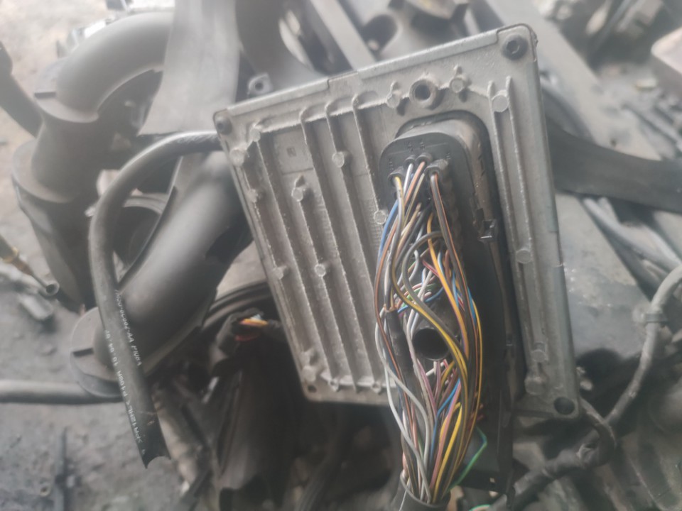 7M5112A650AFA Ford Focus 2007 ECU Engine Computer (Engine Control Unit) - Thumbnail 2