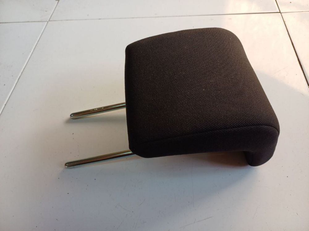 Mazda 2 2006 Istuimen pääntuki