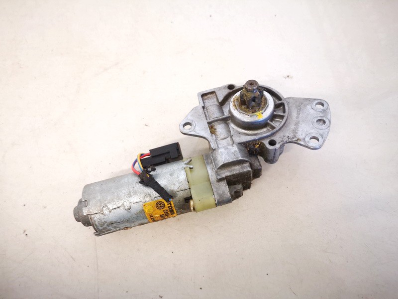 3B0959761Q Audi A6 2003 Sedynes varikliukas P.K. - Thumbnail 3