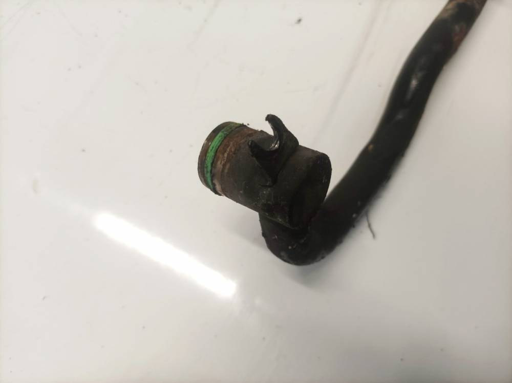 Audi A6 2005 Tuyau de liquide de refroidissement solide - Thumbnail 3