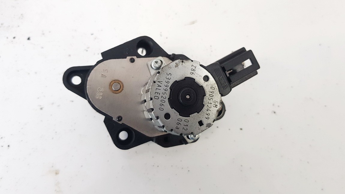 090512499 Opel Omega 2001 Heater Vent Flap Control Actuator Motor