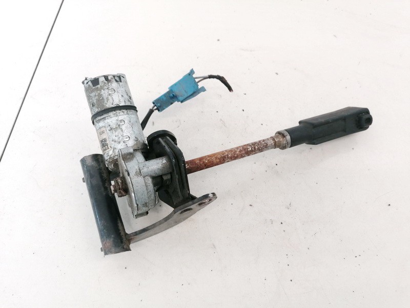 404152 Opel Omega 2002 Seat Motor Regulator - FRONT LEFT