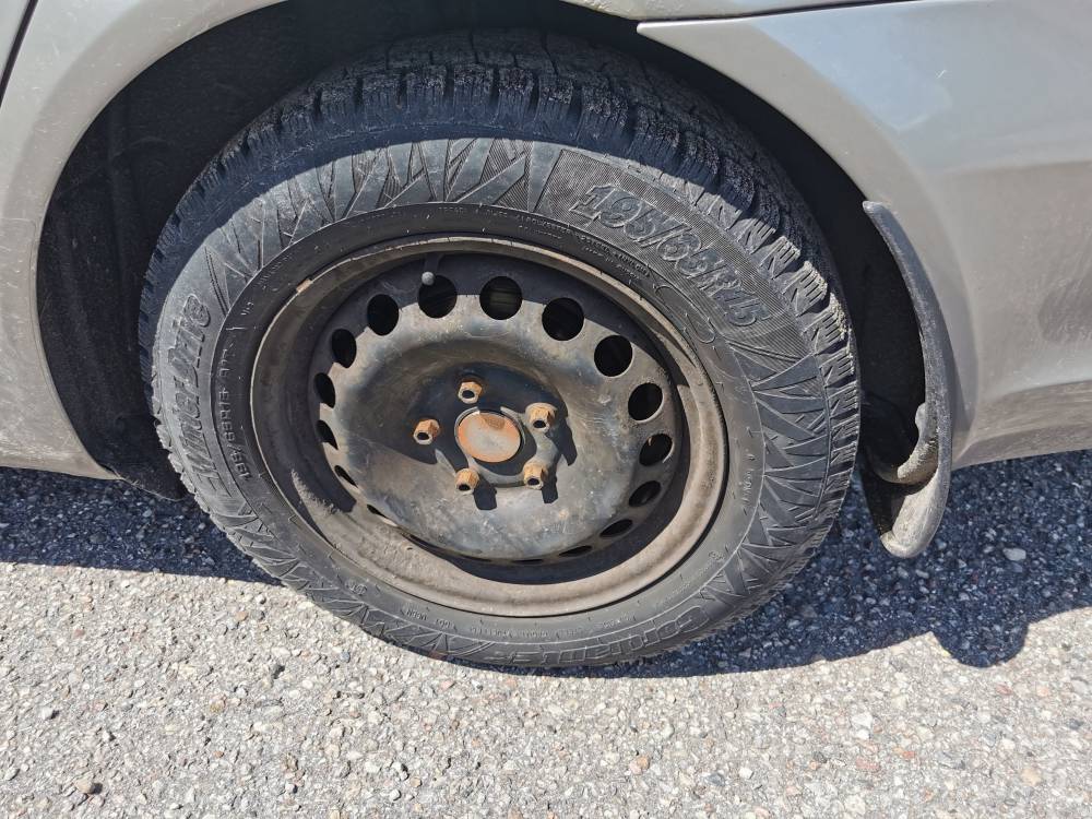 5X112 Skoda Octavia 2011 Komplet stalowych felg R15