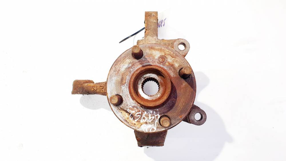 Toyota Yaris 2000 Кулак поворотный передний правый