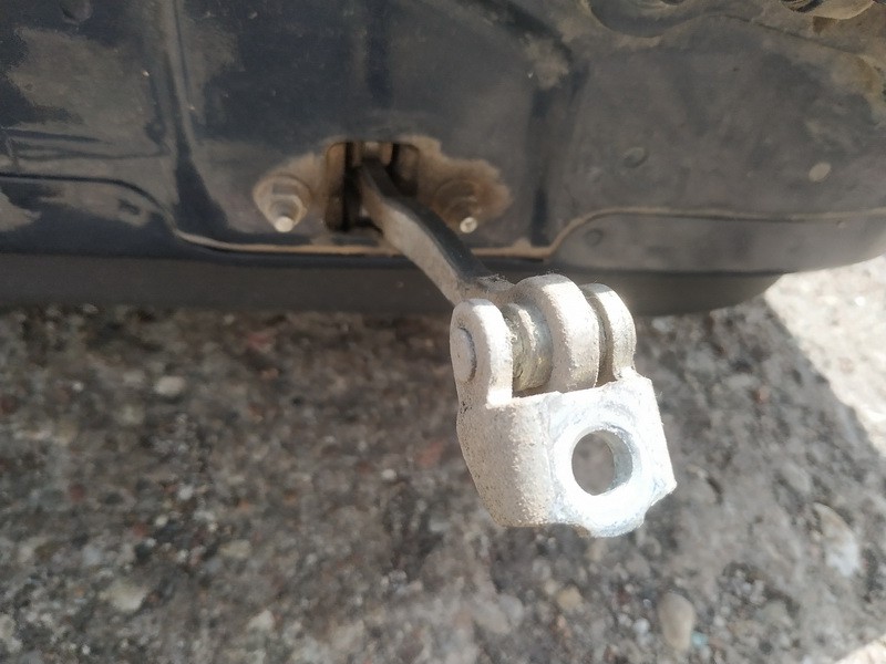 Opel Vectra 2002 BISAGRA, Tope freno de puerta trasera - TRASERO IZQUIERDO