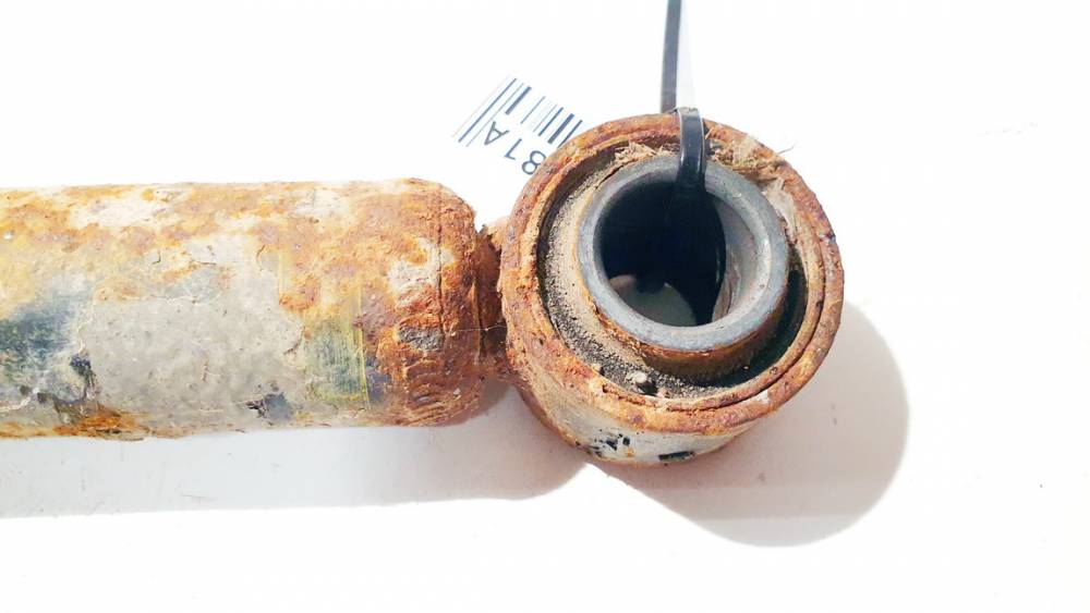 Toyota Avensis Verso 2001 Shock Absorber - Suspension Strut Assembly - REAR LEFT - Thumbnail 3