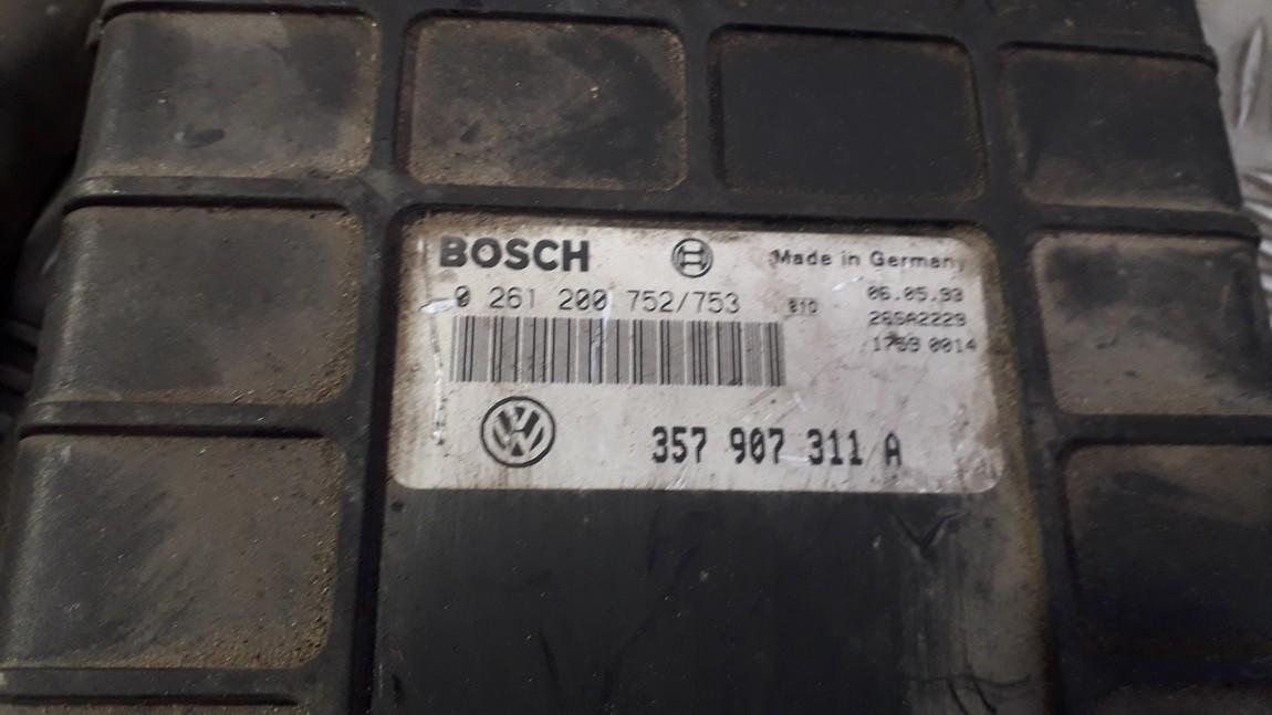 0261200752 Volkswagen Passat 1993 Variklio kompiuteris - Thumbnail 2