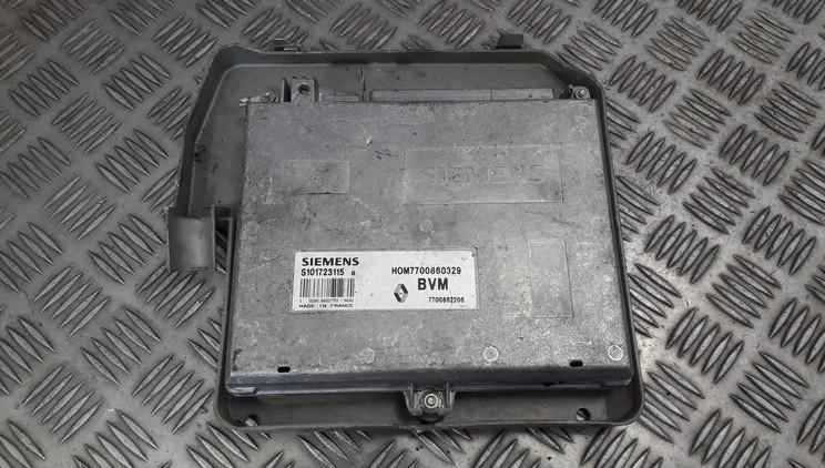 HOM7700860329 Renault Espace 2001 Variklio kompiuteris