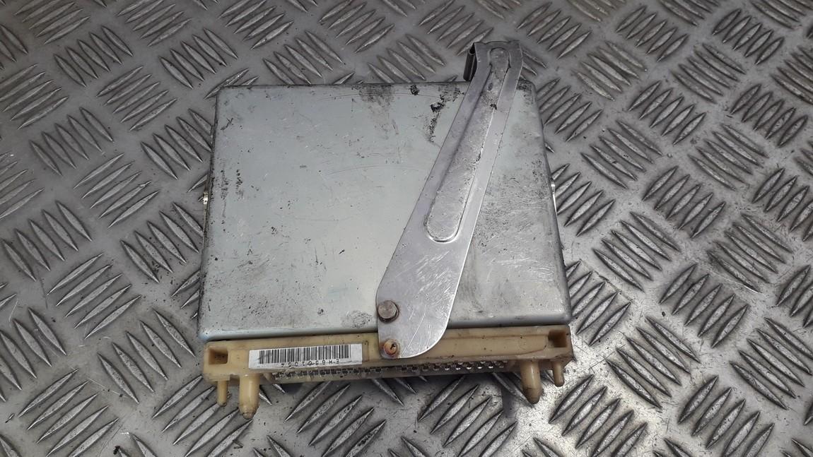 P09442008 Volvo S80 2002 Variklio kompiuteris