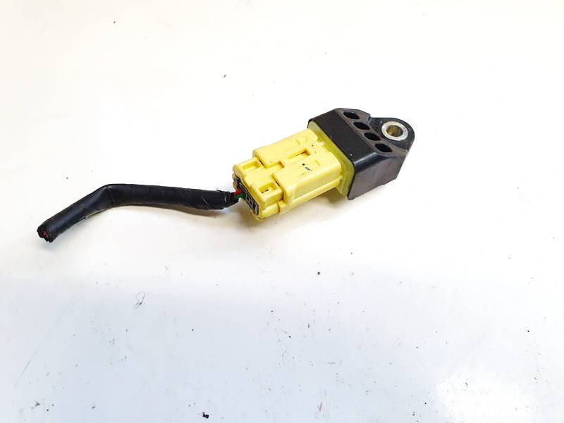 8983133020 Toyota RAV-4 2007 Srs Airbag crash sensor - Thumbnail 3