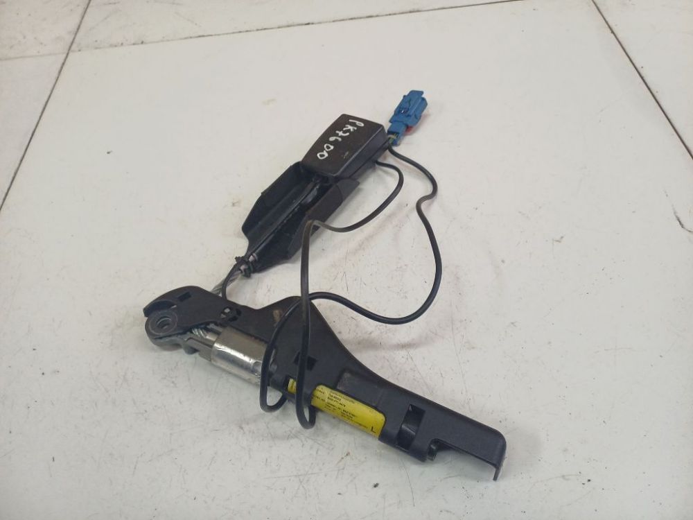 Skoda Octavia 2006 Seat belt holder (Seat belt Buckle) - FRONT LEFT - Thumbnail 2