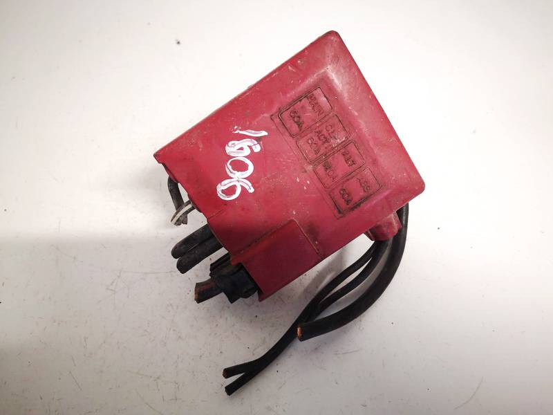 Toyota Yaris 1999 Fuse box