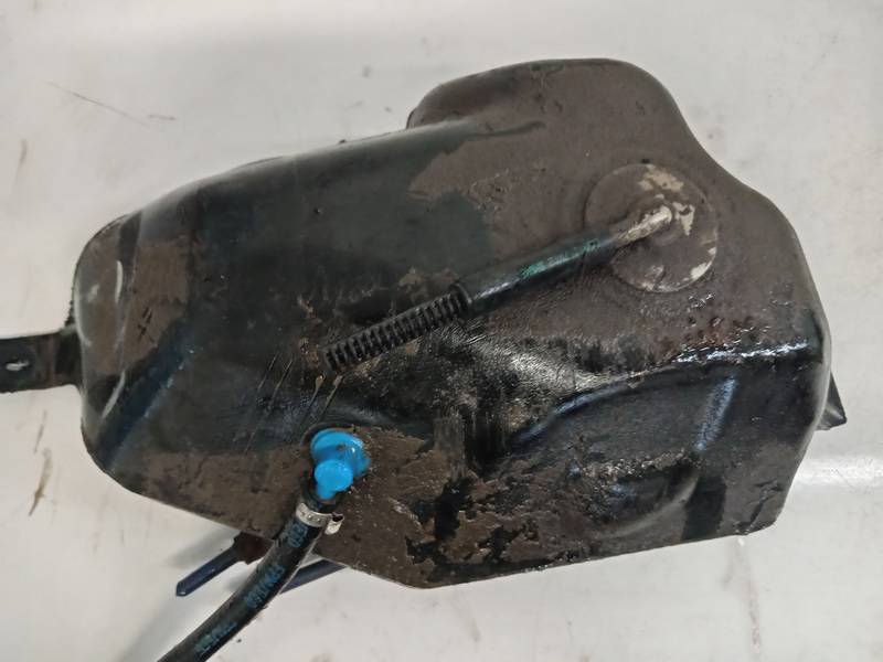 1184447 BMW X5 2004 Vacuum tank (Reservoir)