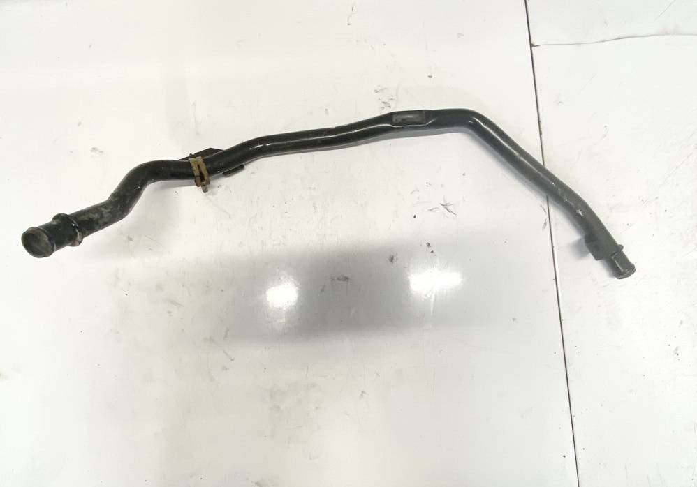 5N0121070F Skoda Superb 2010 Vandens vamzdelis