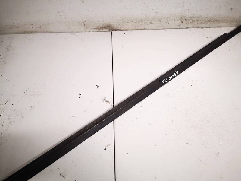 Fiat Punto 2006 Glass Trim Molding-weatherstripping - FRONT LEFT