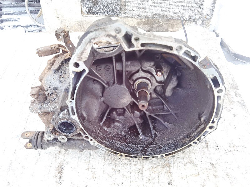 YD1 Nissan Almera 2001 Gearbox