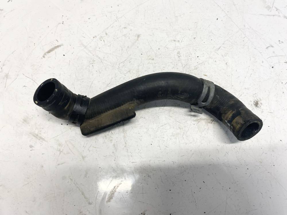 Skoda Superb 2010 Vandens slanga