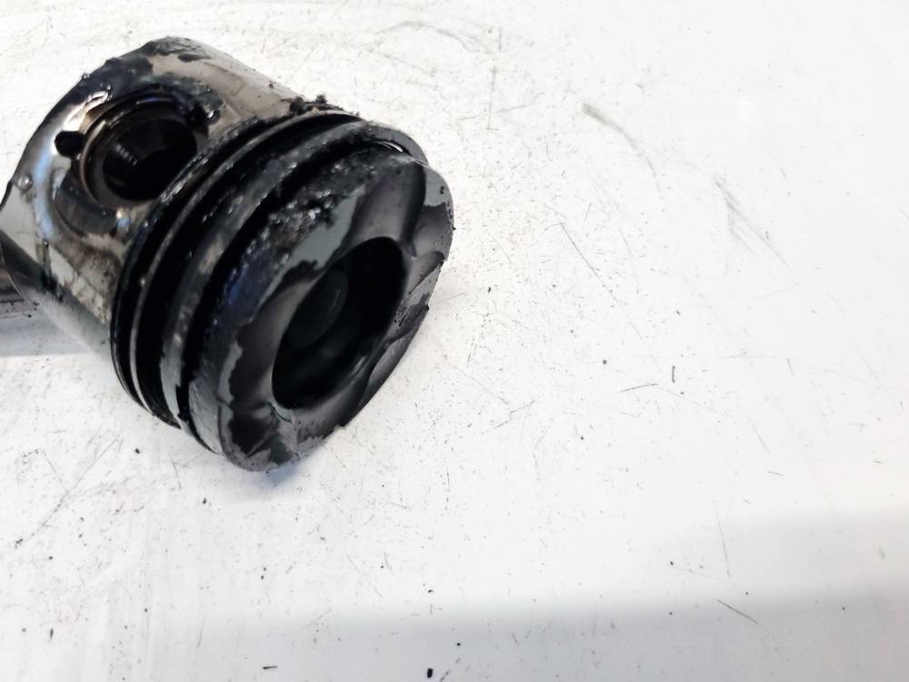 Citroen C4 2010 Mäntä ja vauhtipyörä - Thumbnail 4