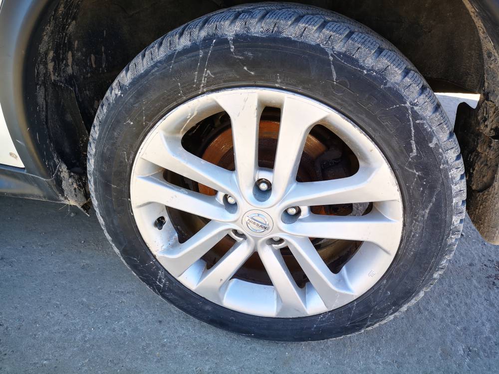 5X114.3 Nissan Juke 2013 Räder-Kit R17 - Thumbnail 3